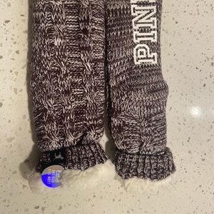 PINK brand Sherpa lined socks- OS maroon